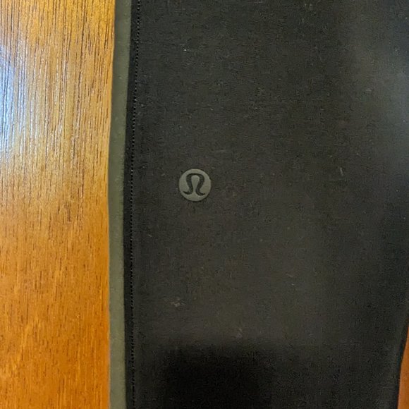 Lululemon On the Fly Ankle Pants - Picture 3 of 7